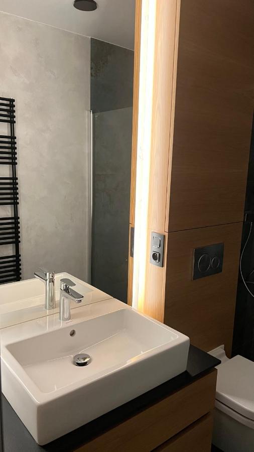Kamel Club Restaurace A Penzion Alamóc Kültér fotó